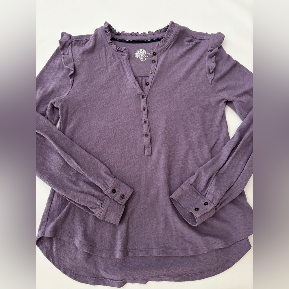 Pilcro Women’s Top Shirt Ruffled Henley Long Sleeve blouse cotton purple Medium - Picture 11 of 16